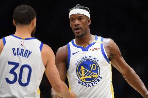 勇士VS马刺先发：库里&amp;波杰&amp;巴特勒&amp;穆迪&amp;追梦VS保罗&amp;卡斯尔