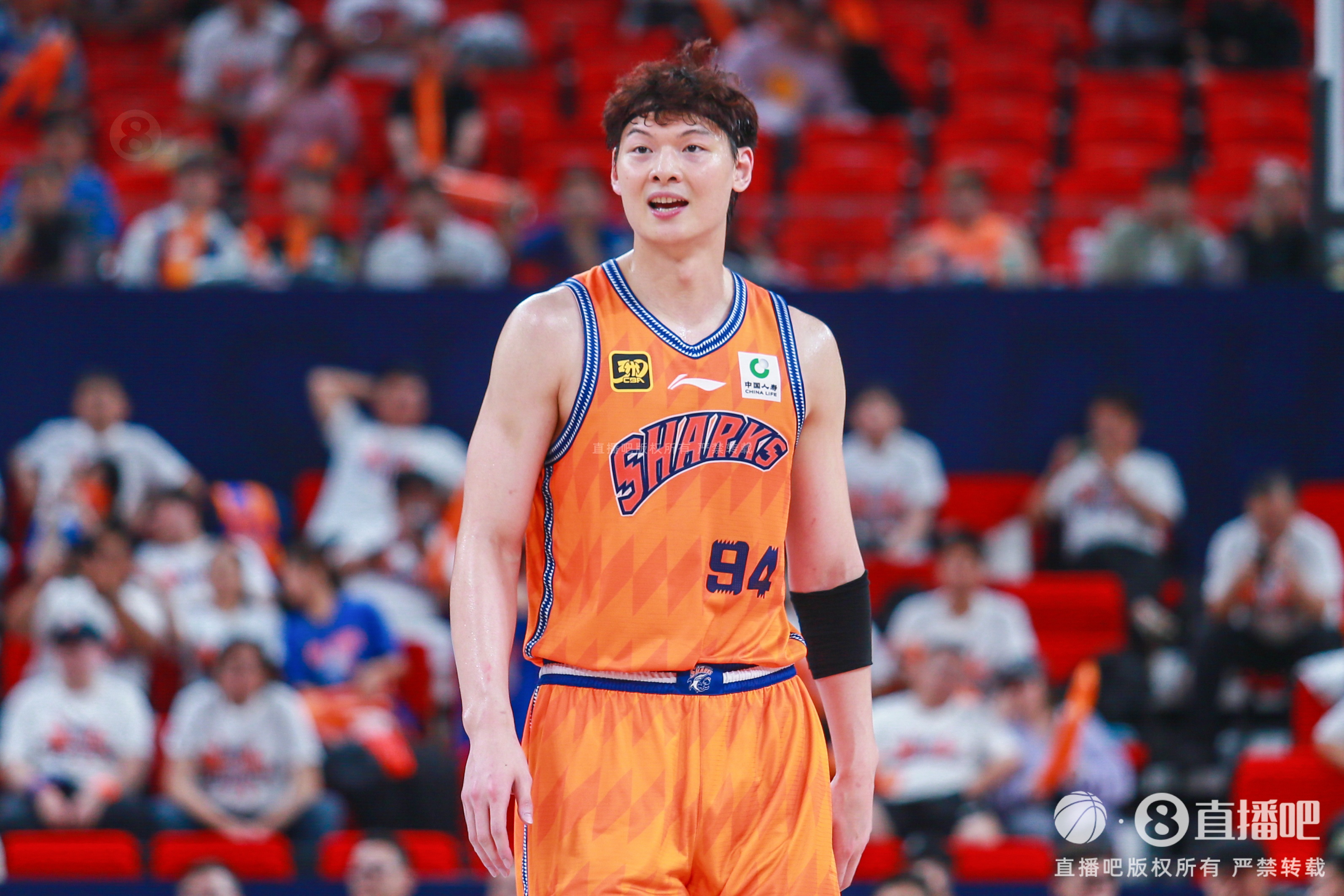 开云官网-媒体人：很多人都忘了王哲林是两届MVP&amp;入选过10次全明星的球员