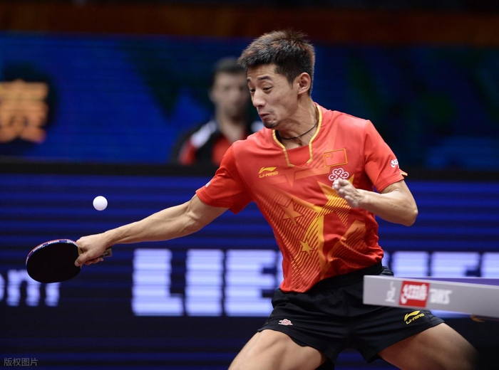 kaiyun-《全民学乒乓横拍篇》第37集：正手弧圈球与正手高吊|乒乓球|拉球|波尔|摩擦|球拍_新浪体育_新浪新闻